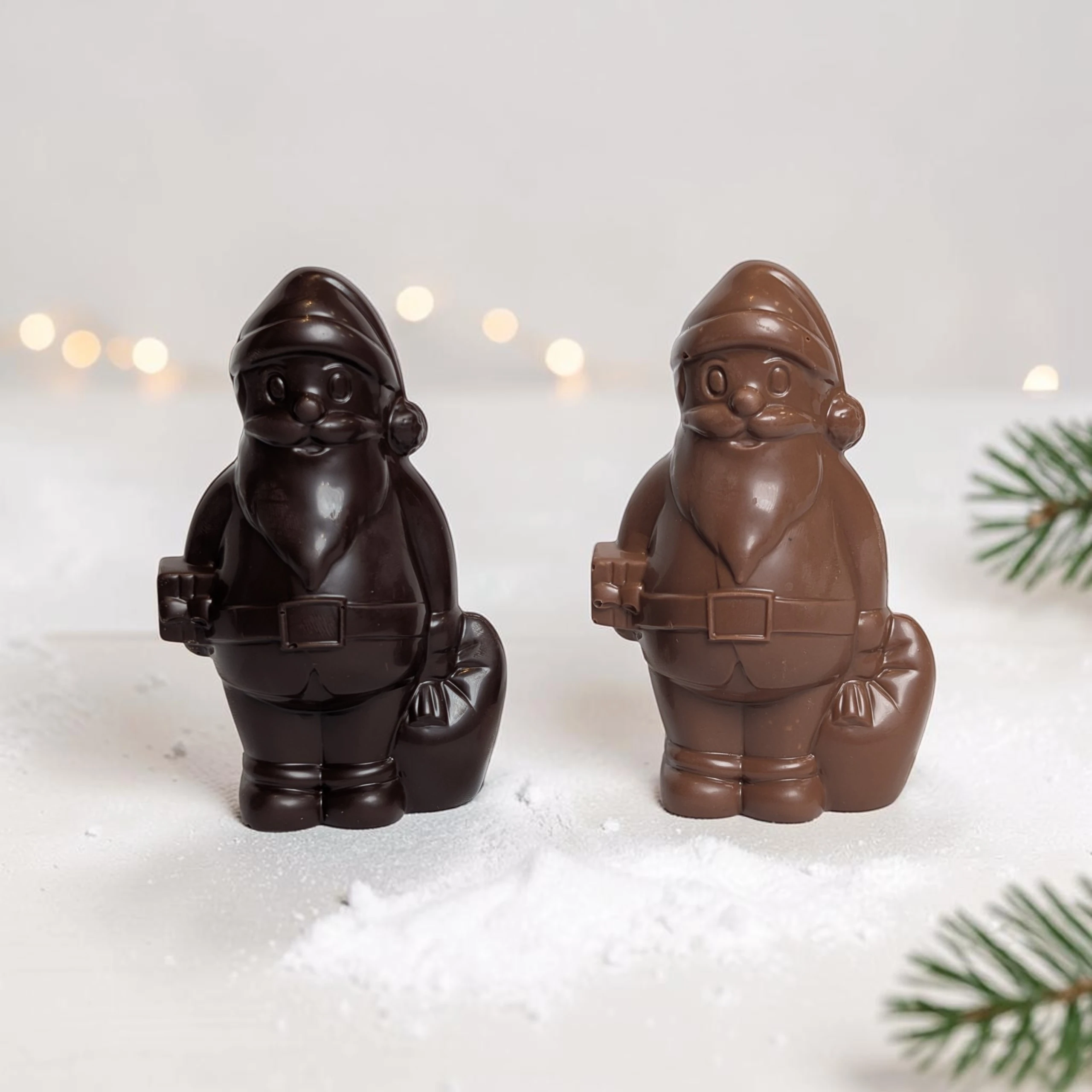 Père Noël chocolat au lait 35% 12 cm – Image 3